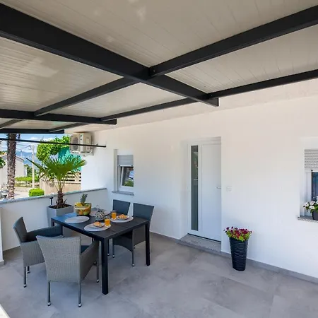 Miko Sveti Ivan Dobrinjski